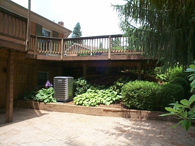 1541 Duke Road Waynesboro, VA 22980 - Photo 10 of 50 a balcony with outdoor space