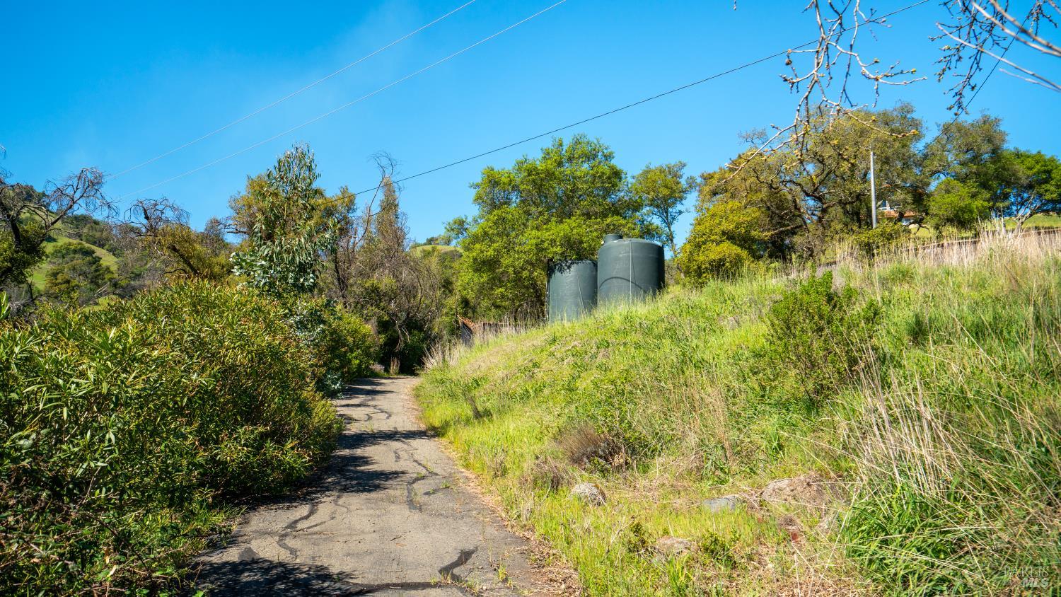 1470 Los Alamos Road Santa Rosa, CA 95409 - Photo 14 of 20 a view of a garden