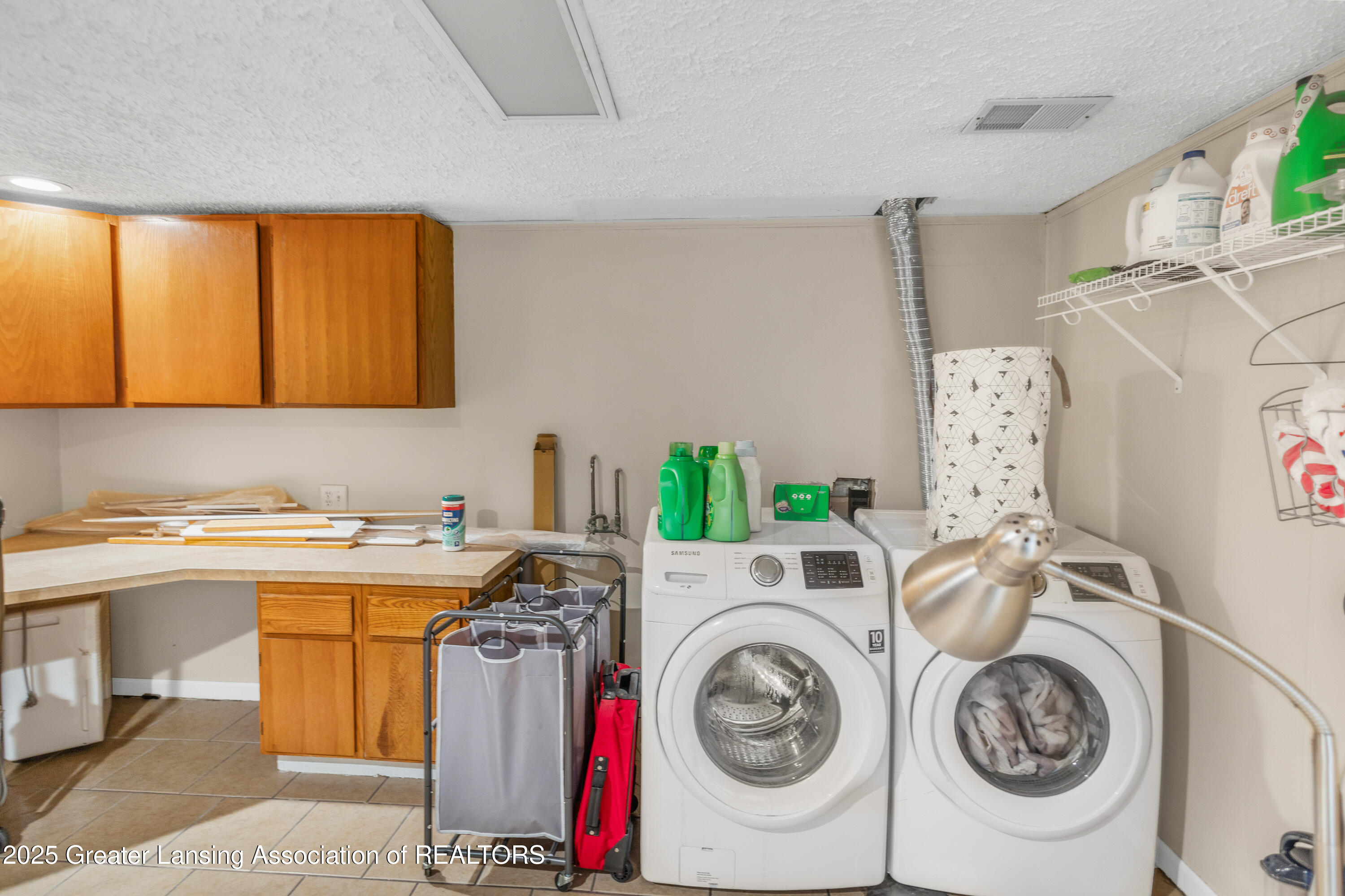 2636 Gilbert Road Lansing, MI 48911 - Photo 42 of 63 GILBERT-22