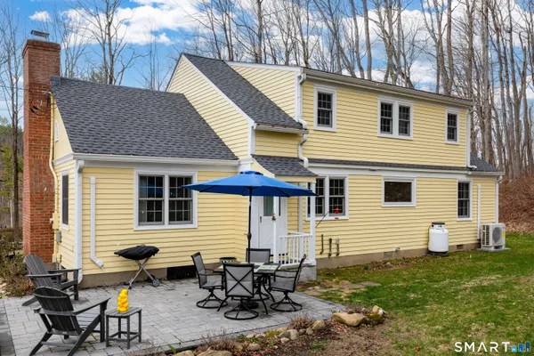 $649,000 | 11 Sheldon Lane, Litchfield, CT 06759