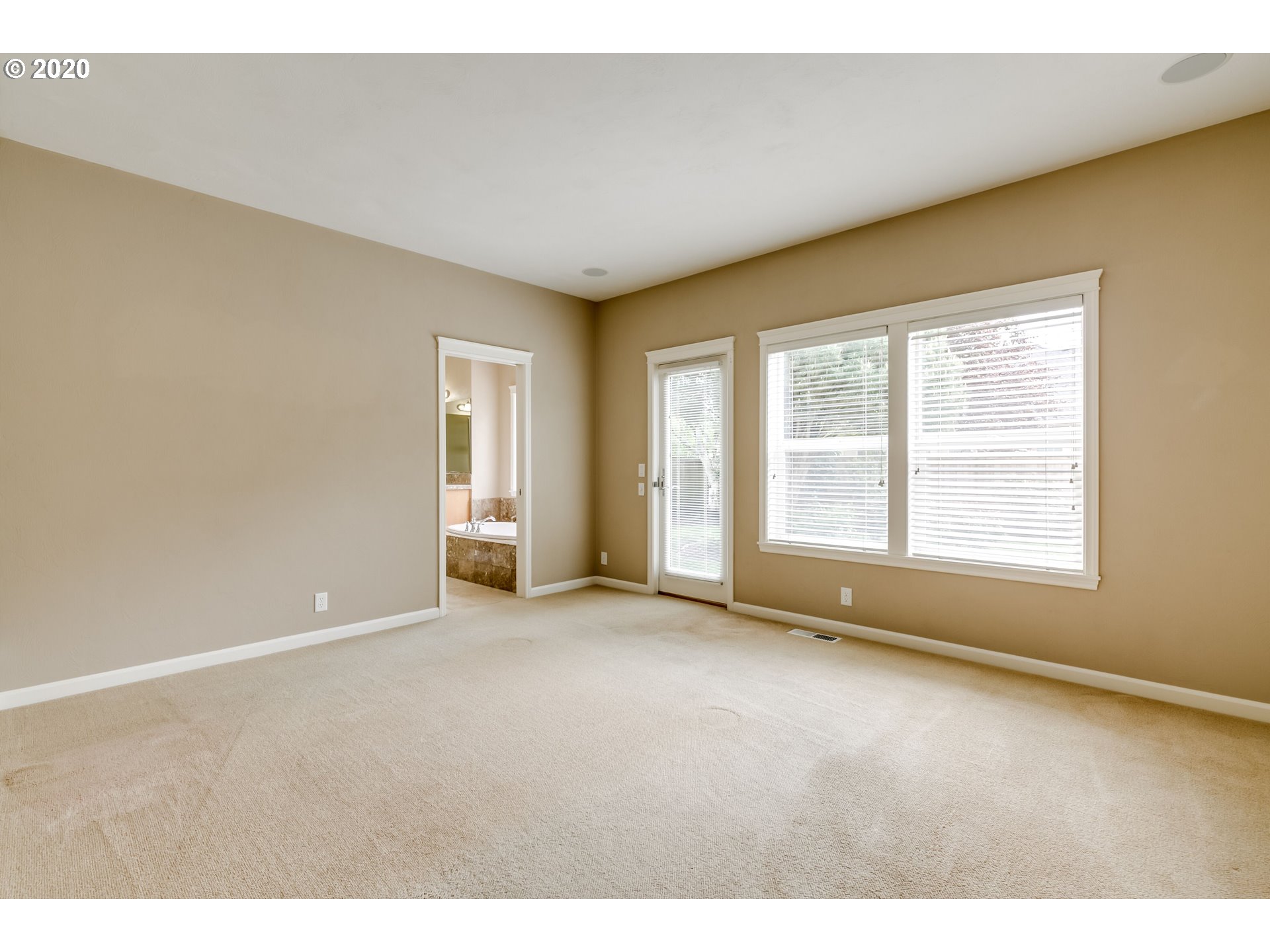 817 Royal Dell Lane Springfield, OR 97477 - Photo 13 of 28 Gallery Image 13