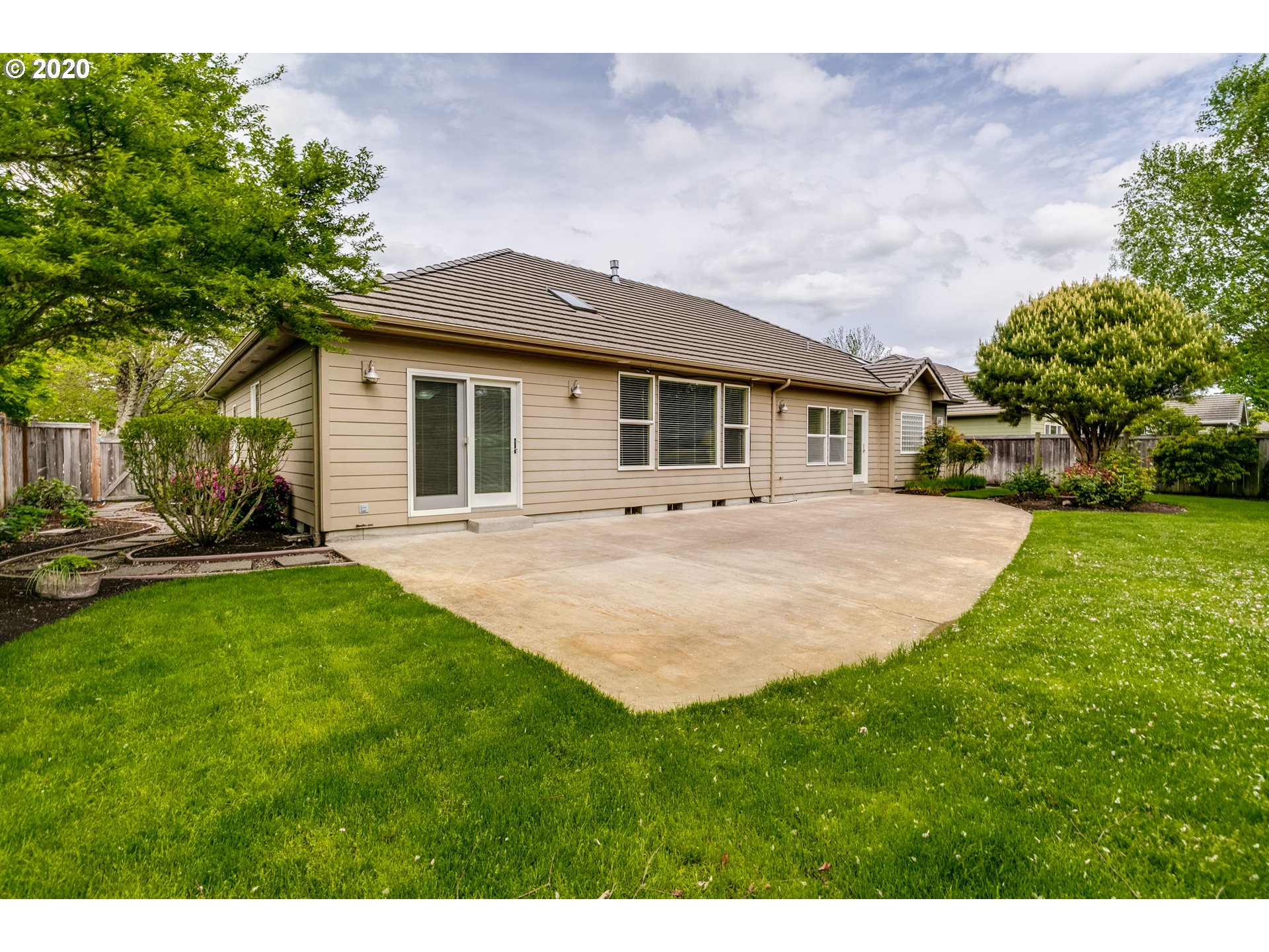 817 Royal Dell Lane Springfield, OR 97477 - Photo 25 of 28 Gallery Image 25