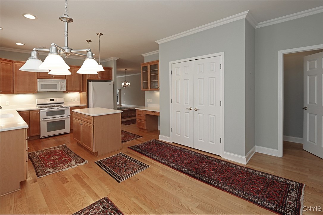 207 Falling Brook Path Manlius, NY 13066 - Photo 16 of 45