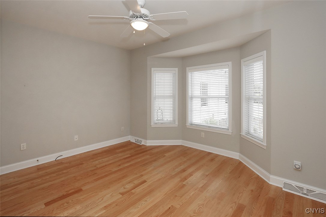 207 Falling Brook Path Manlius, NY 13066 - Photo 25 of 45