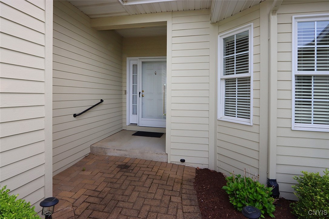 207 Falling Brook Path Manlius, NY 13066 - Photo 3 of 45