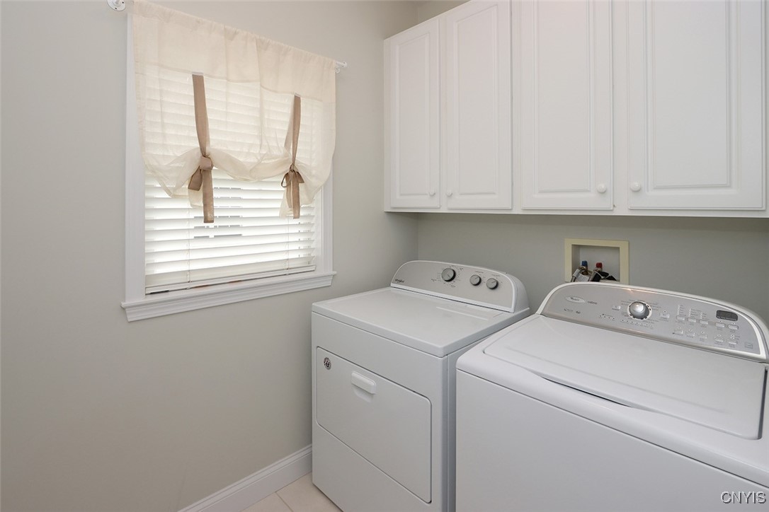 207 Falling Brook Path Manlius, NY 13066 - Photo 35 of 45