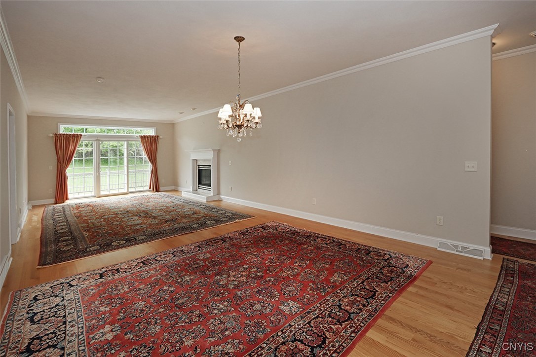 207 Falling Brook Path Manlius, NY 13066 - Photo 5 of 45