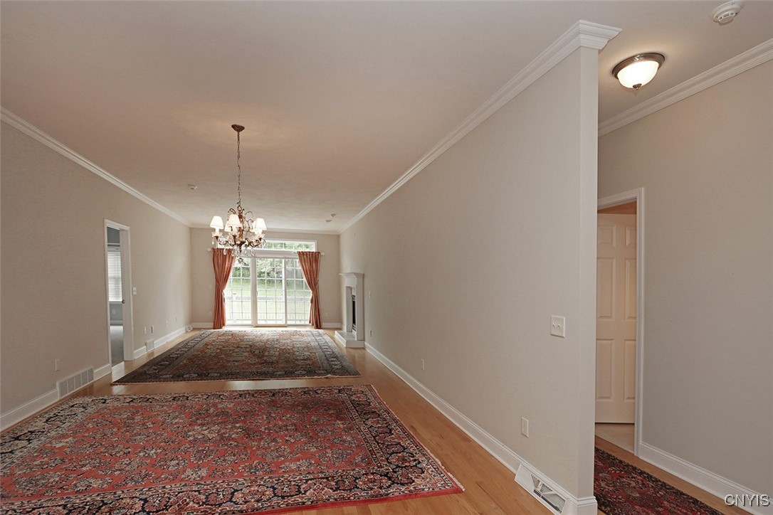 207 Falling Brook Path Manlius, NY 13066 - Photo 9 of 45