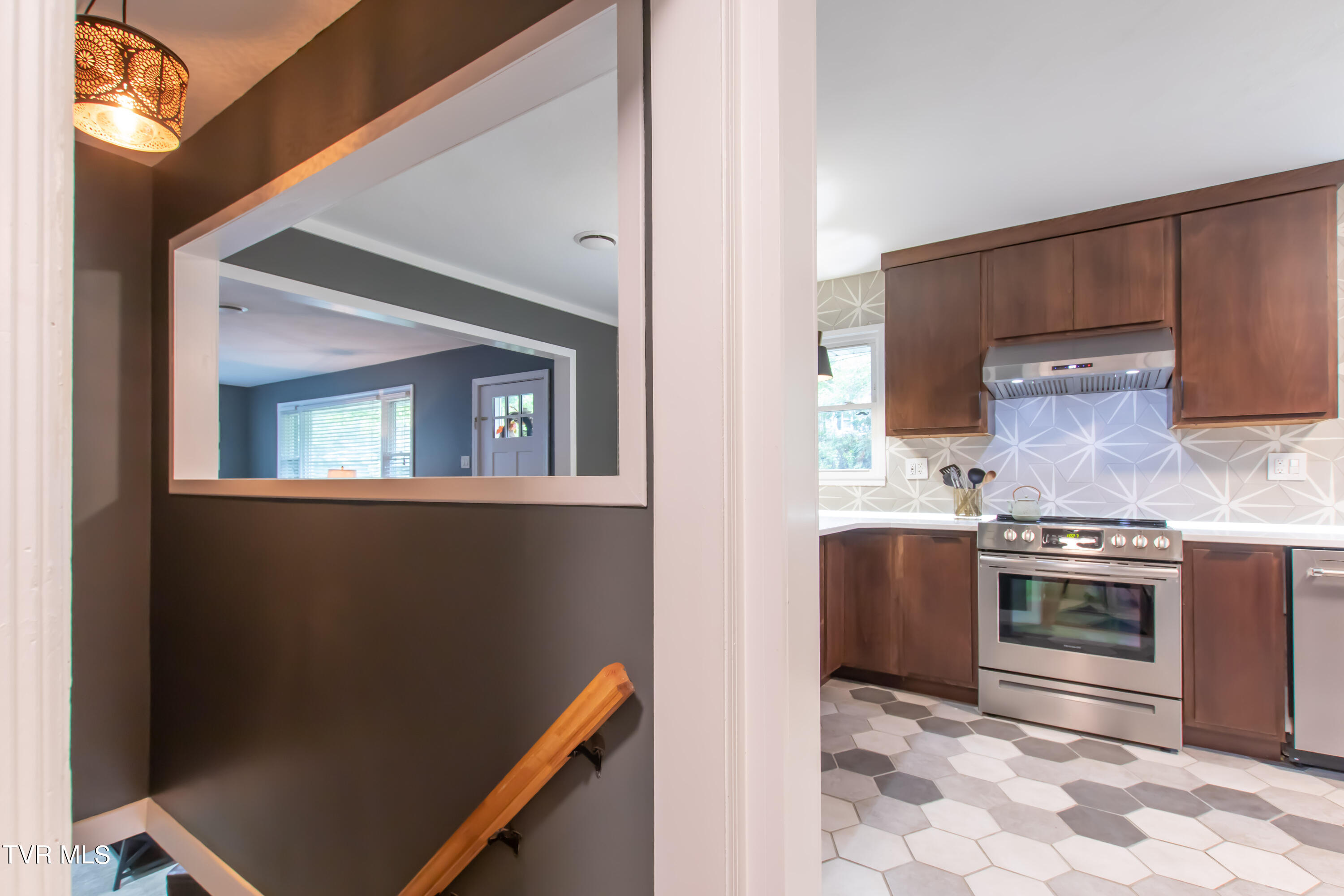 30 Crown Circle Bristol, TN 37620 - Photo 22 of 56 Crown-43