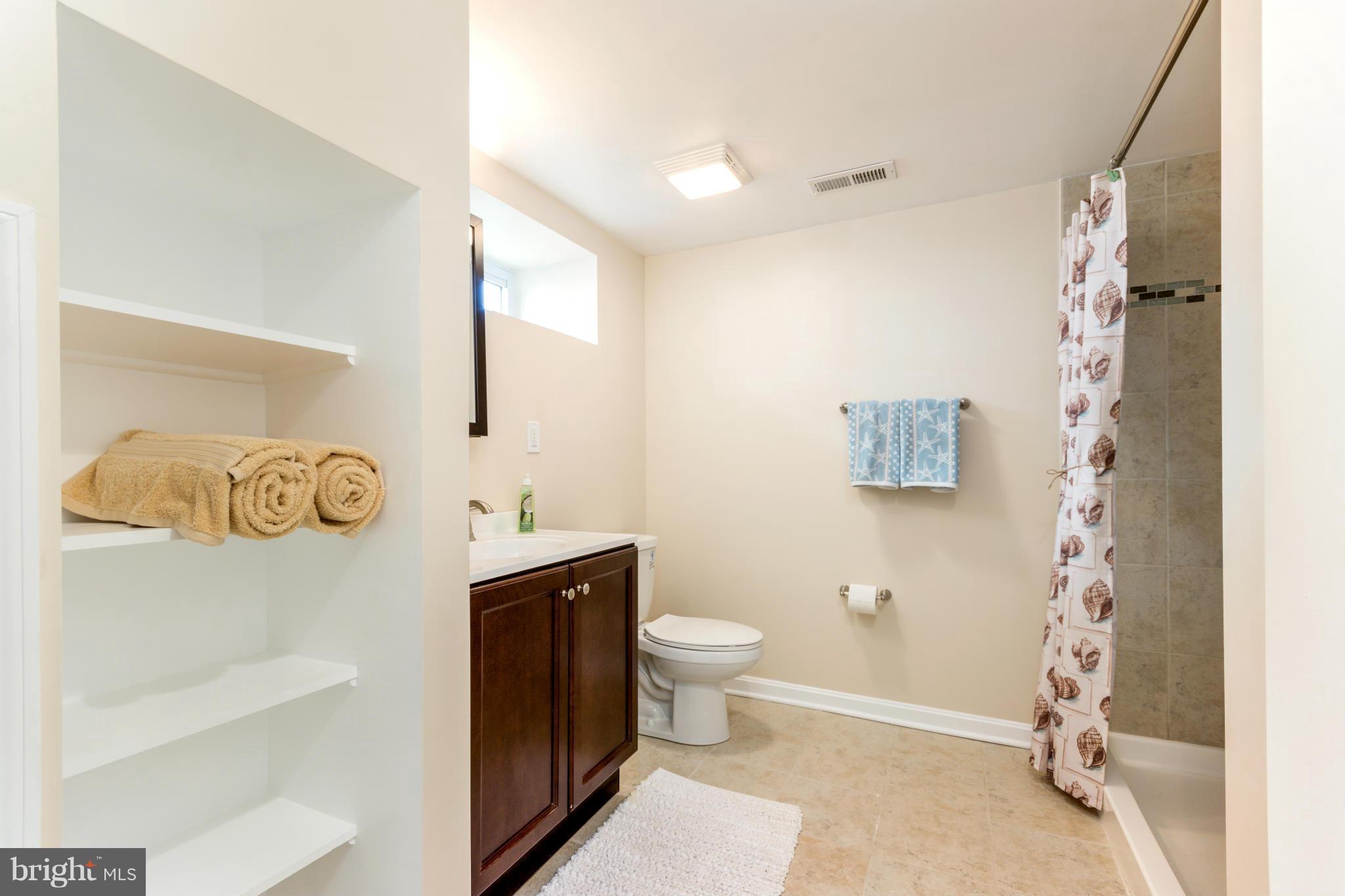 3114 Cedarhurst Road Baltimore, MD 21214 - Photo 24 of 30 Full Bath Downstairs