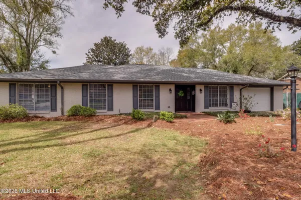 $300,000 | 315 Fairview Drive, Biloxi, MS 39531