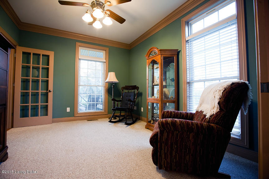 5117 Fox Run Road Buckner, KY 40010 - Photo 13 of 27 Office