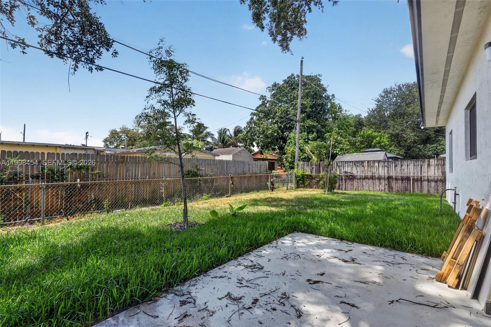 2270 Service Road Opa-Locka, FL 33054 - Photo 34 of 39