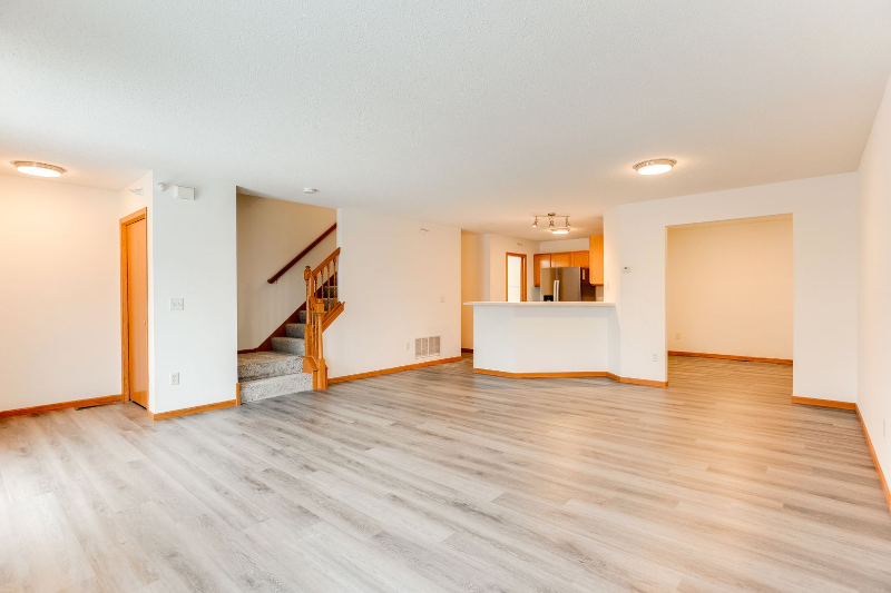 14949 Mustang Path Savage, MN 55378 - Photo 4 of 12