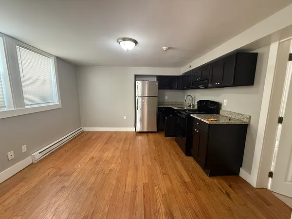 $1,700 | 135 Lawton Avenue, Unit 7, Lynn, MA 01902