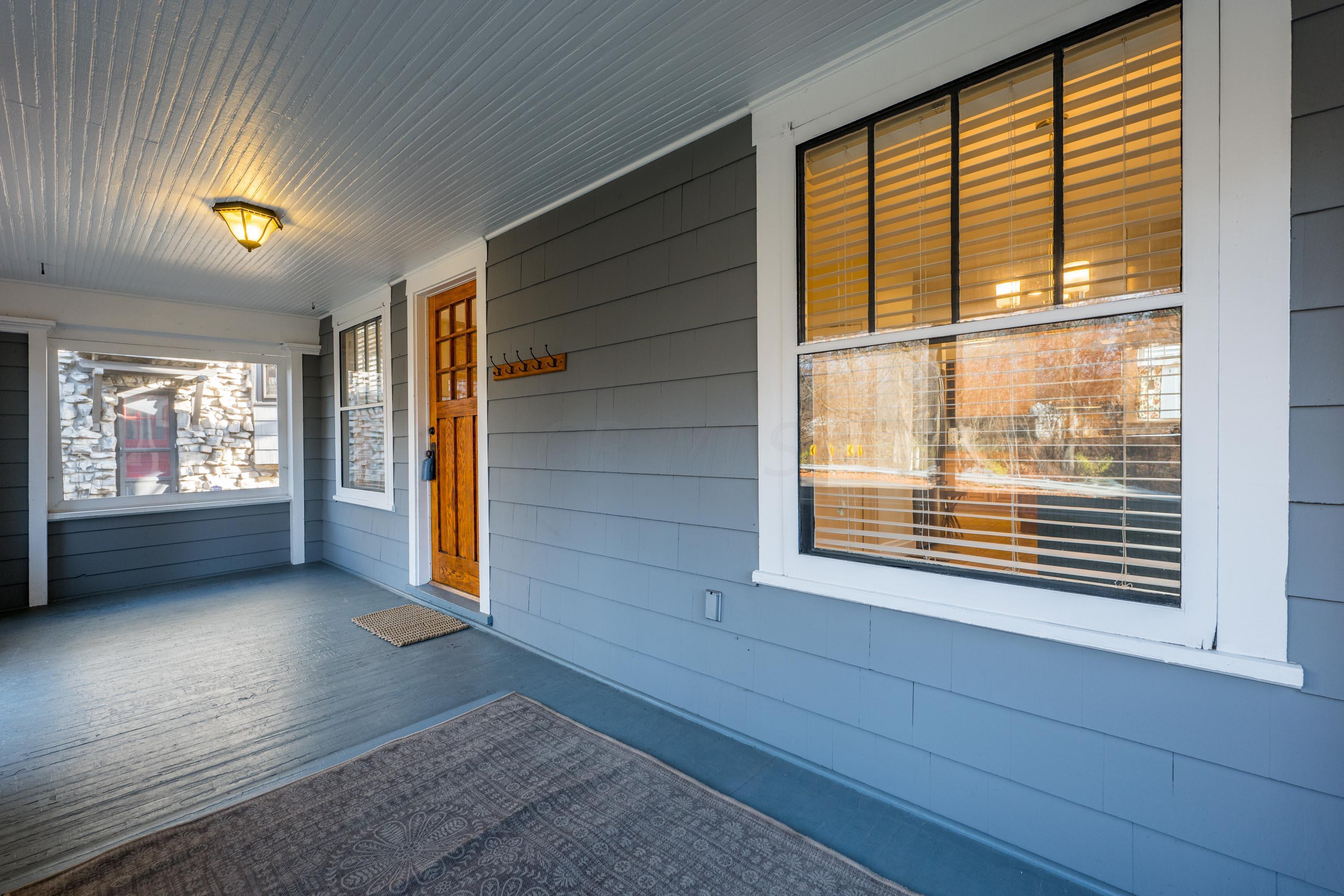75 East Weber Road Columbus, OH 43202 - Photo 3 of 44 Front Porch