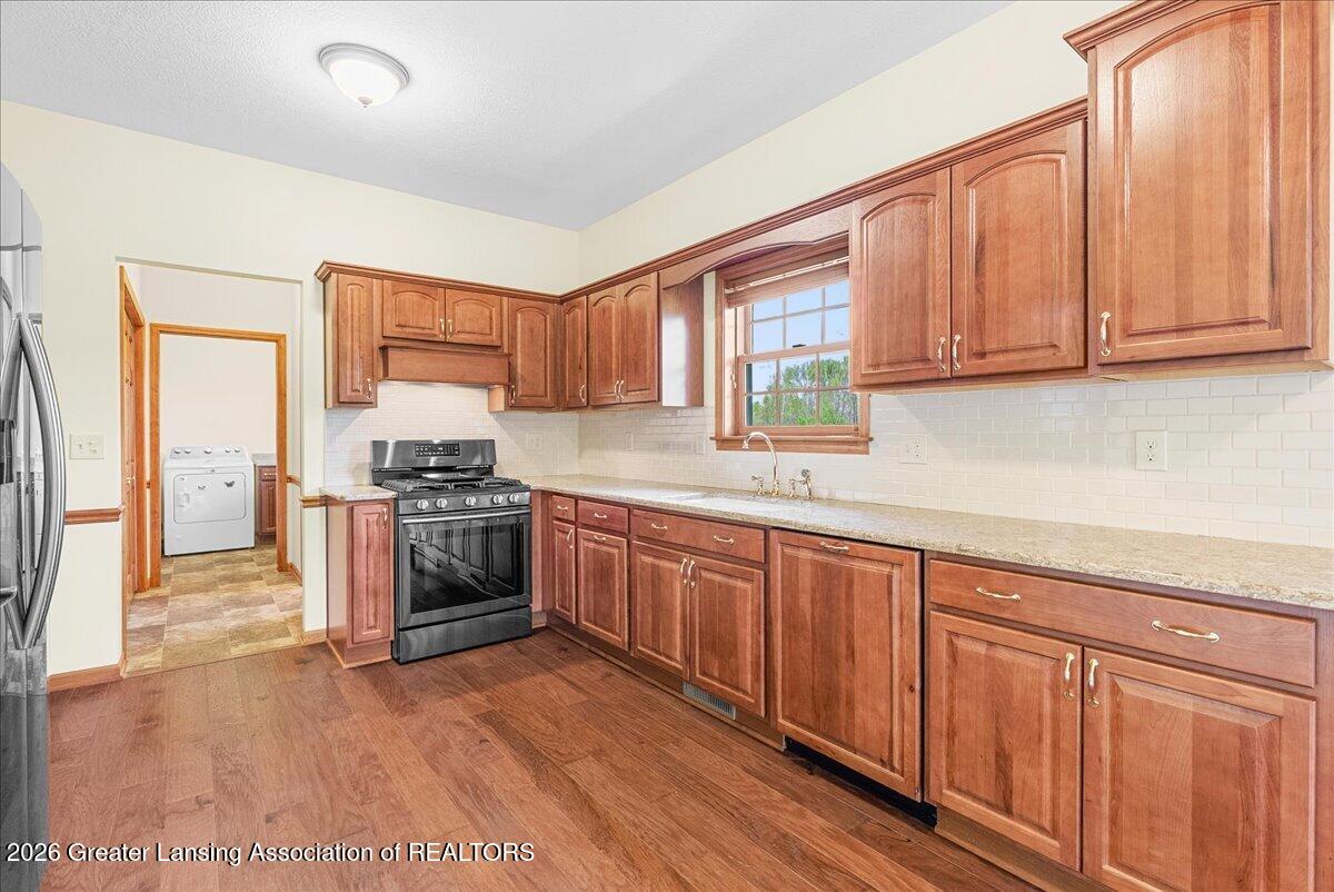 4580 Dimond Way Dimondale, MI 48821 - Photo 24 of 51 Kitchen