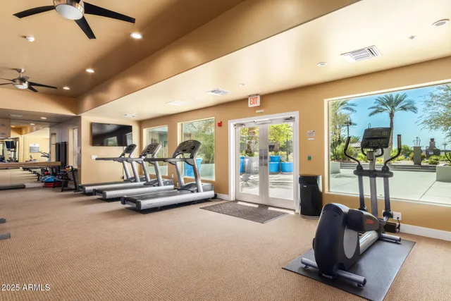 $479,900 | 945 East Playa Del Norte Drive, Unit 4020, Tempe, AZ 85288