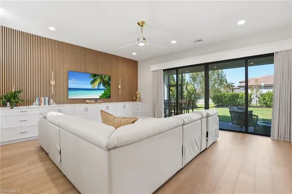 $739,000 | 20184 Camellia Crosse Lane, Estero, FL 33928