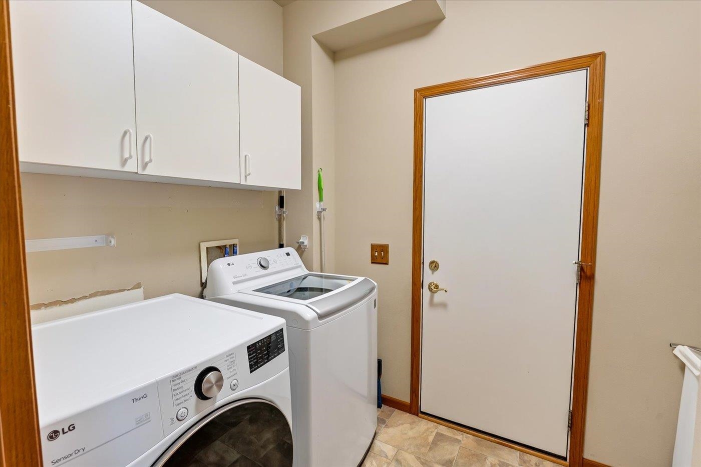 1398 Overlook Pass Sun Prairie, WI 53590 - Photo 26 of 50 Gallery Image 26