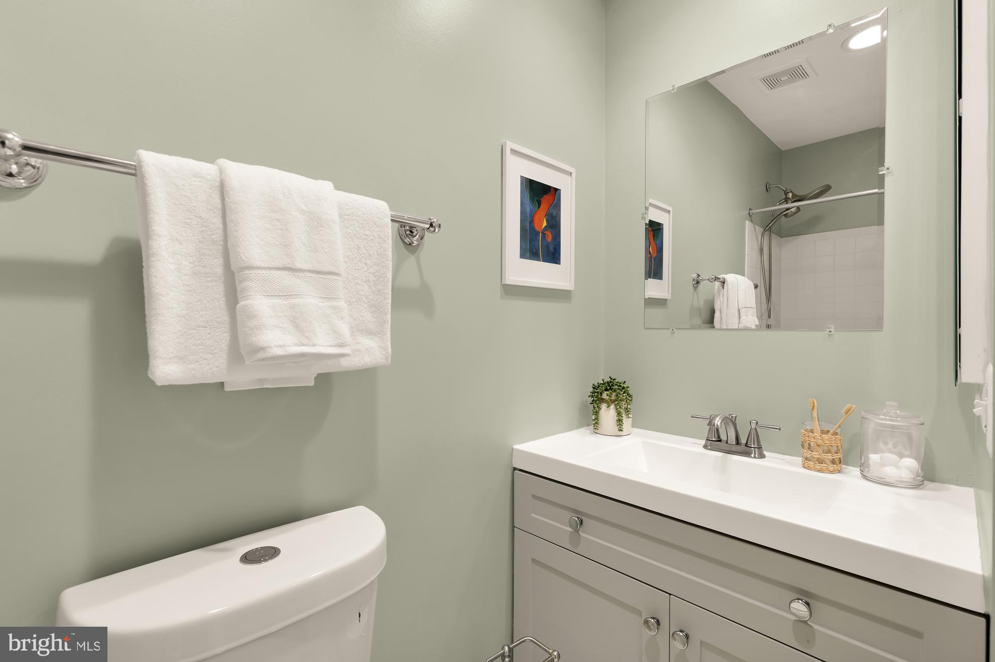 670 9th Street Southwest Washington, DC 20024 - Photo 27 of 32