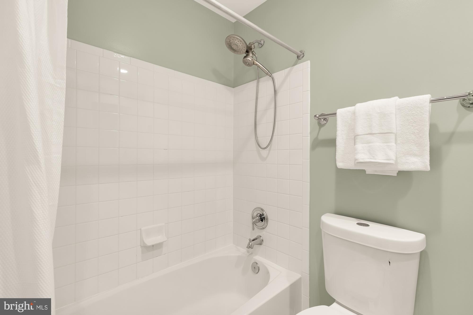 670 9th Street Southwest Washington, DC 20024 - Photo 28 of 32