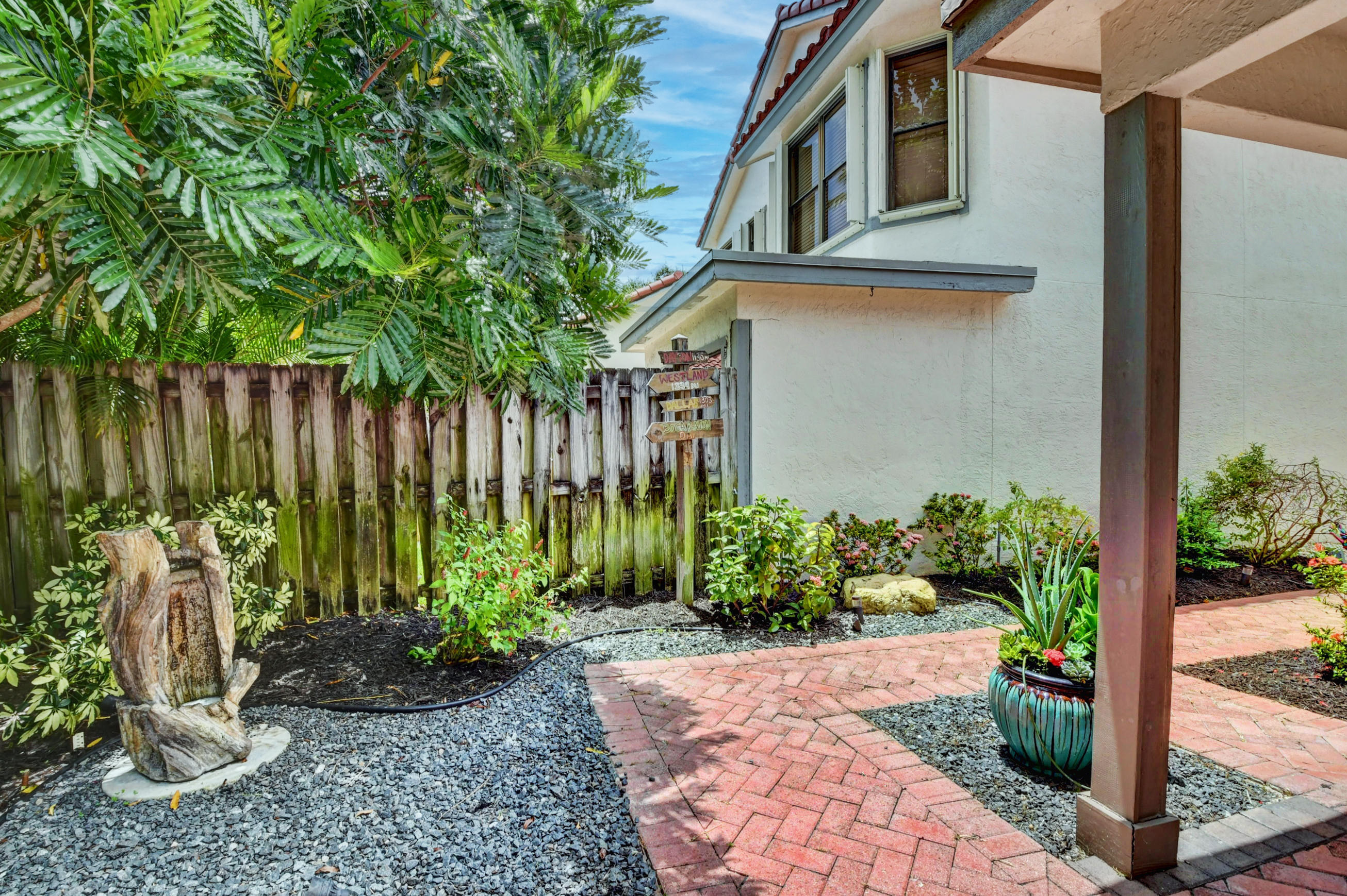 5532 Eton Court Boca Raton, FL 33486 - Photo 42 of 62 Backyard 3