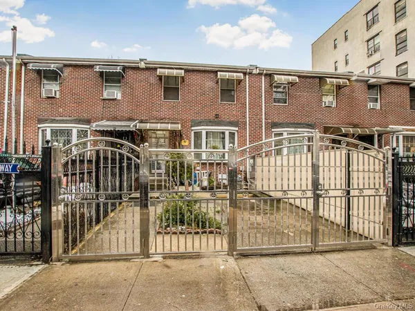 $639,999 | 526 East 139th Street | Mott Haven