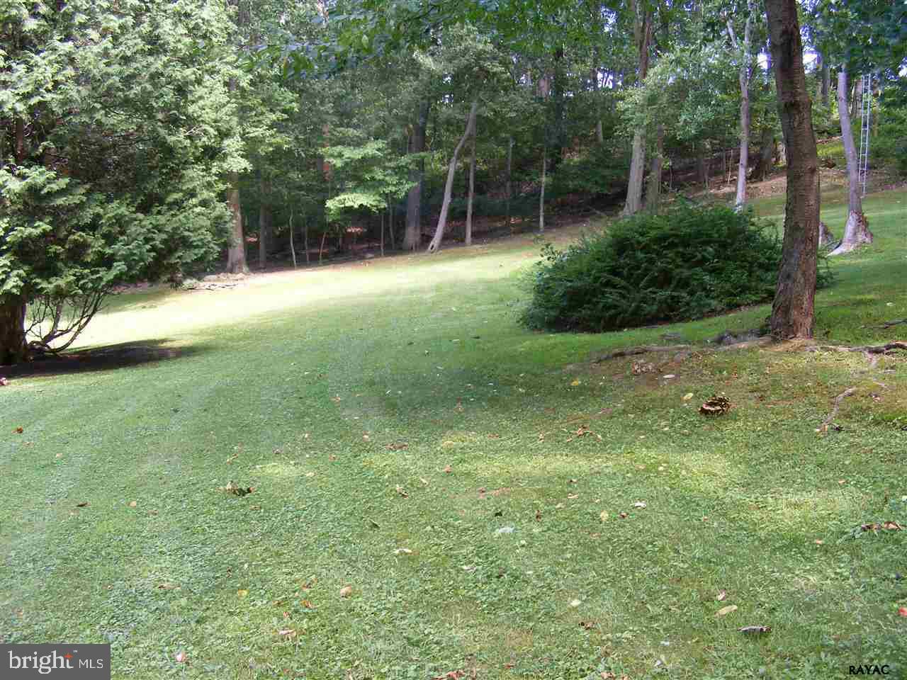350 Meadow Road York, PA 17406 - Photo 11 of 36 Gallery Image 11