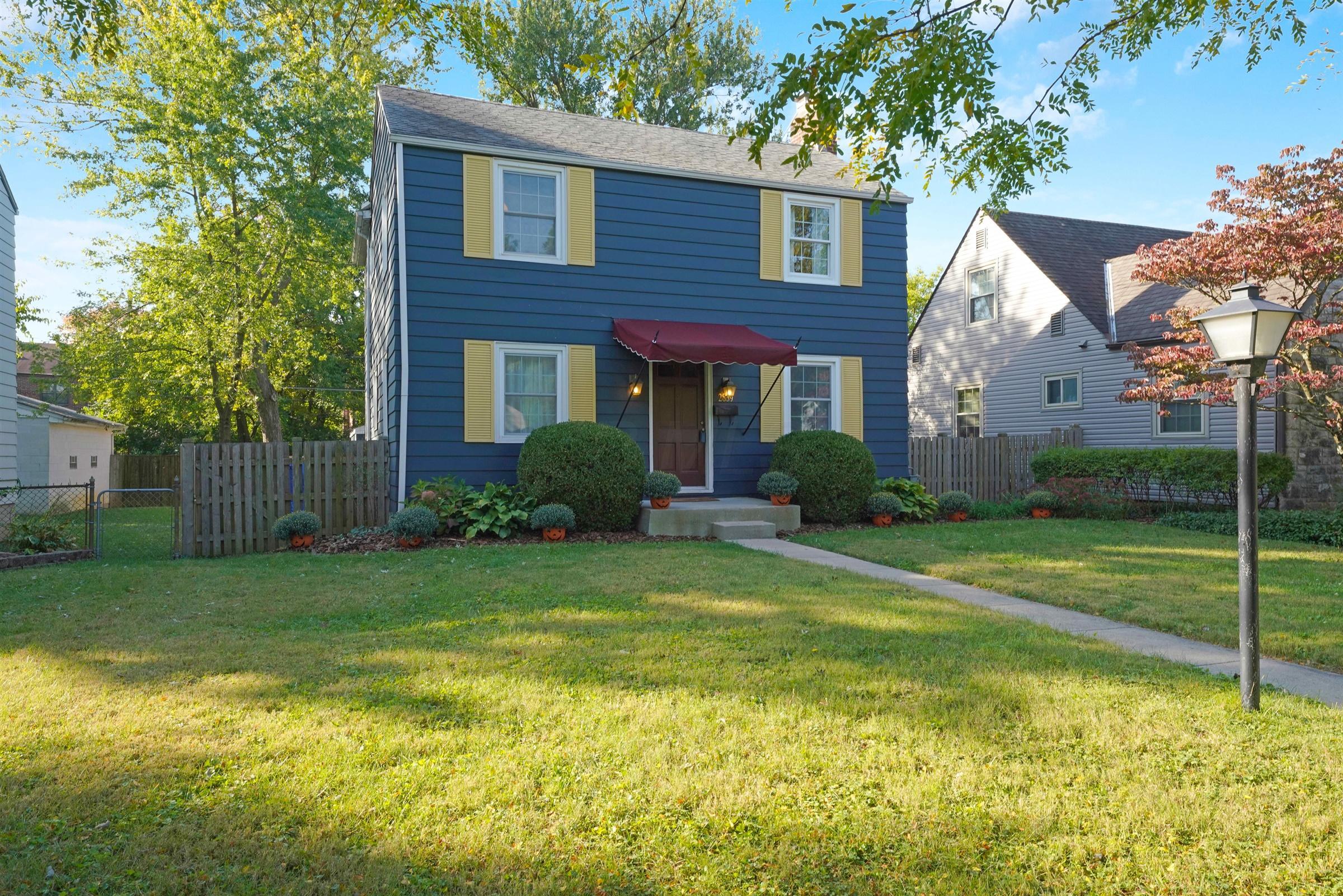 2839 Bryden Road Columbus, OH 43209 - Photo 4 of 32