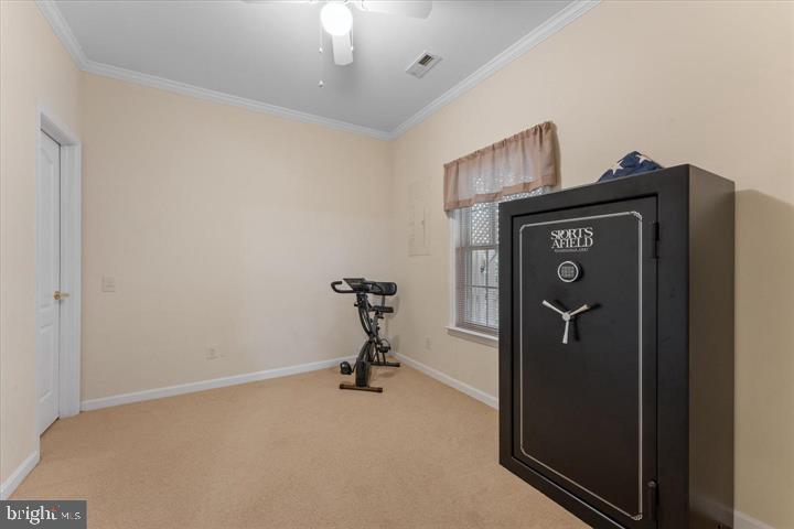 20900 Trinity Square Sterling, VA 20165 - Photo 29 of 38 a view of an empty room with a mirror