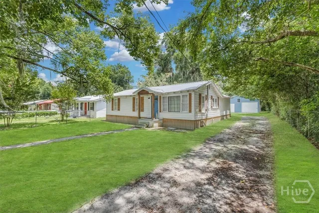 $263,988 | 902 Old River Road, Darien, GA 31305