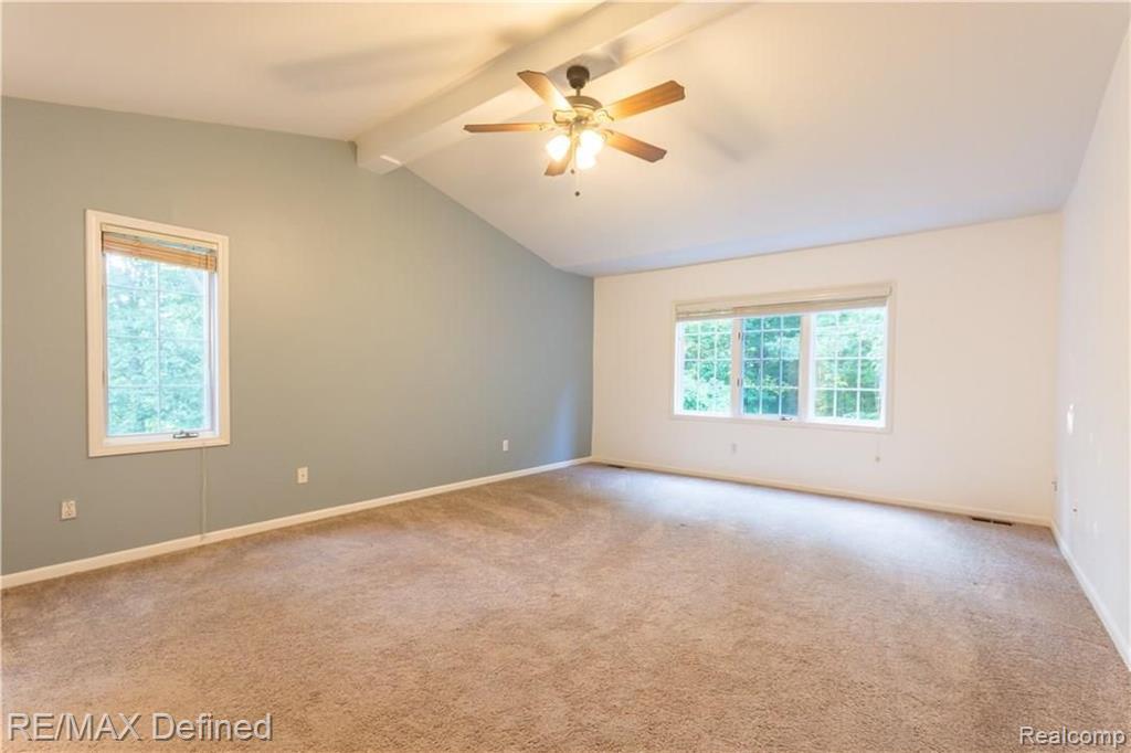 950 Ridgeline Court Lake Orion, MI 48360 - Photo 33 of 48