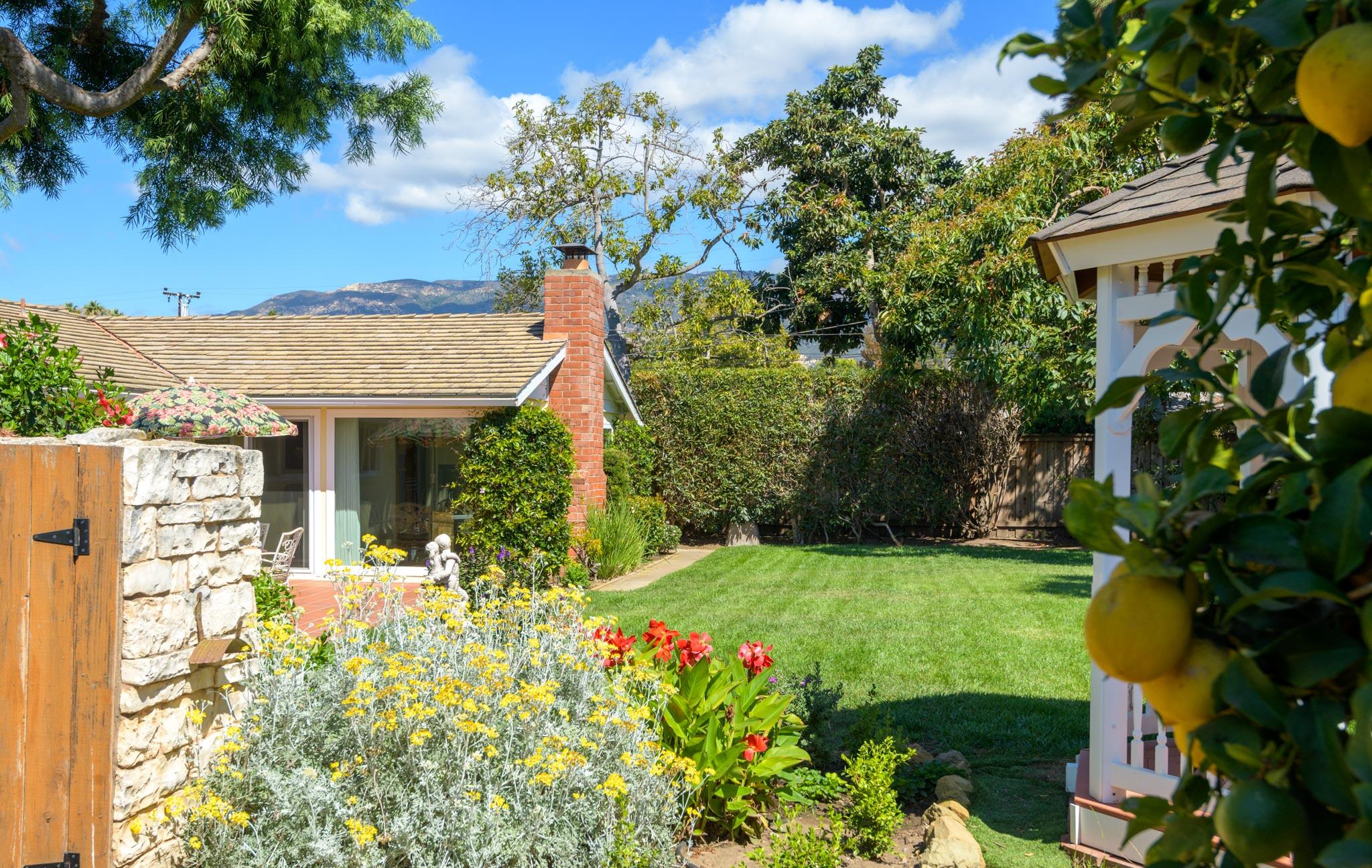 258 Iris Avenue Goleta, CA 93117 - Photo 24 of 28 258IrisAve029