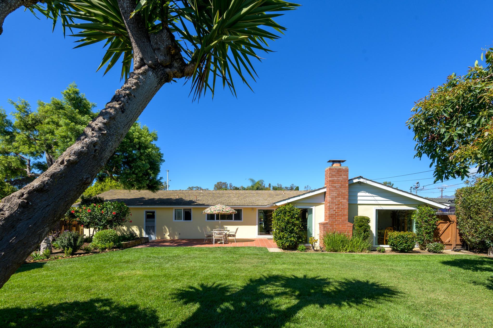 258 Iris Avenue Goleta, CA 93117 - Photo 25 of 28 Backyard