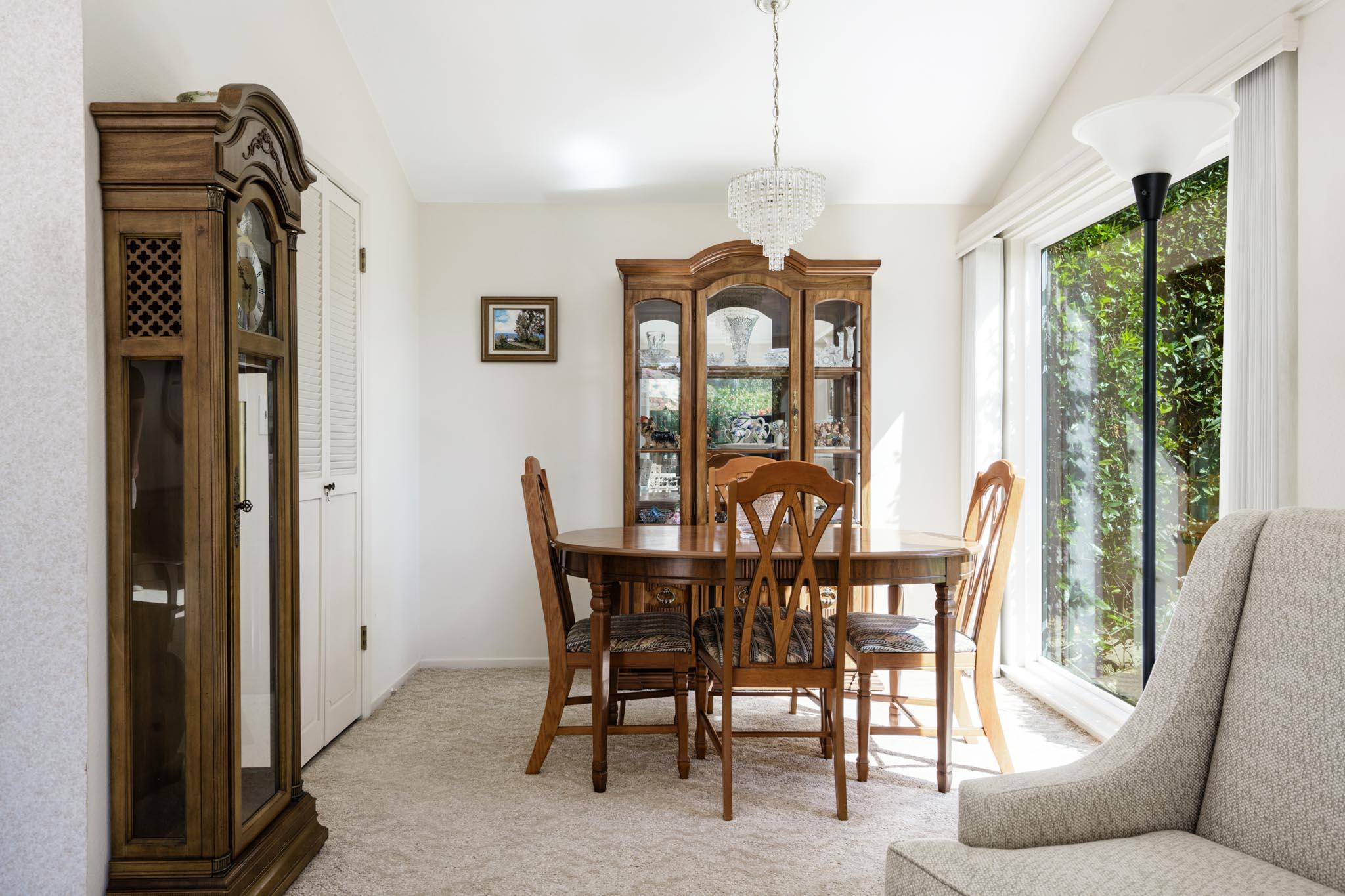 258 Iris Avenue Goleta, CA 93117 - Photo 10 of 28 Dining