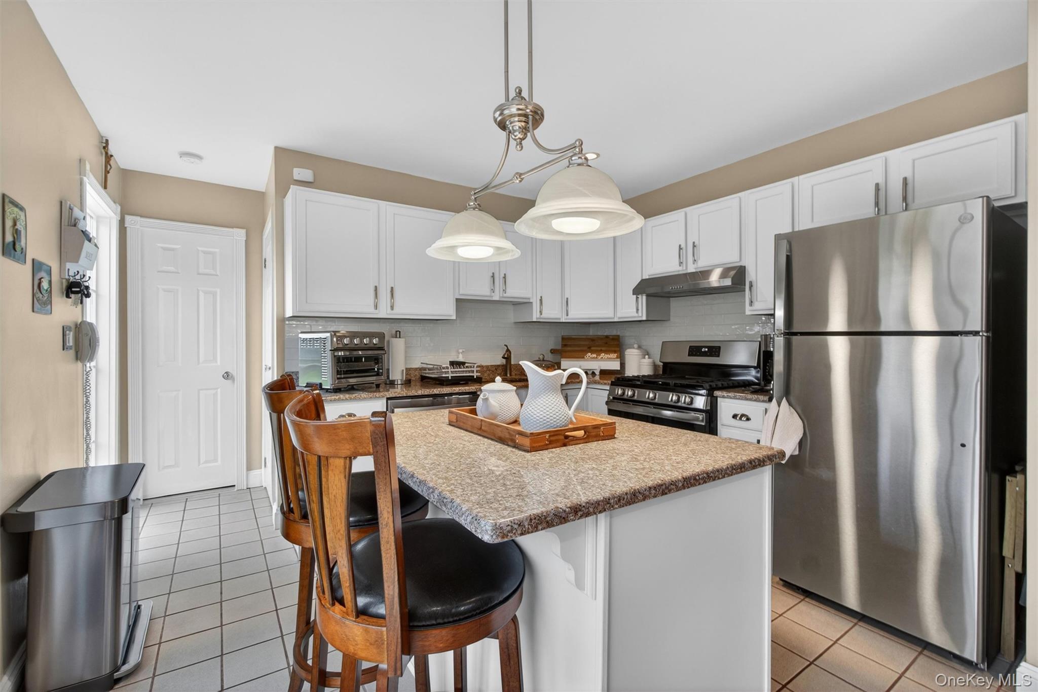 83 Riverview Drive Fishkill, NY 12524 - Photo 13 of 50