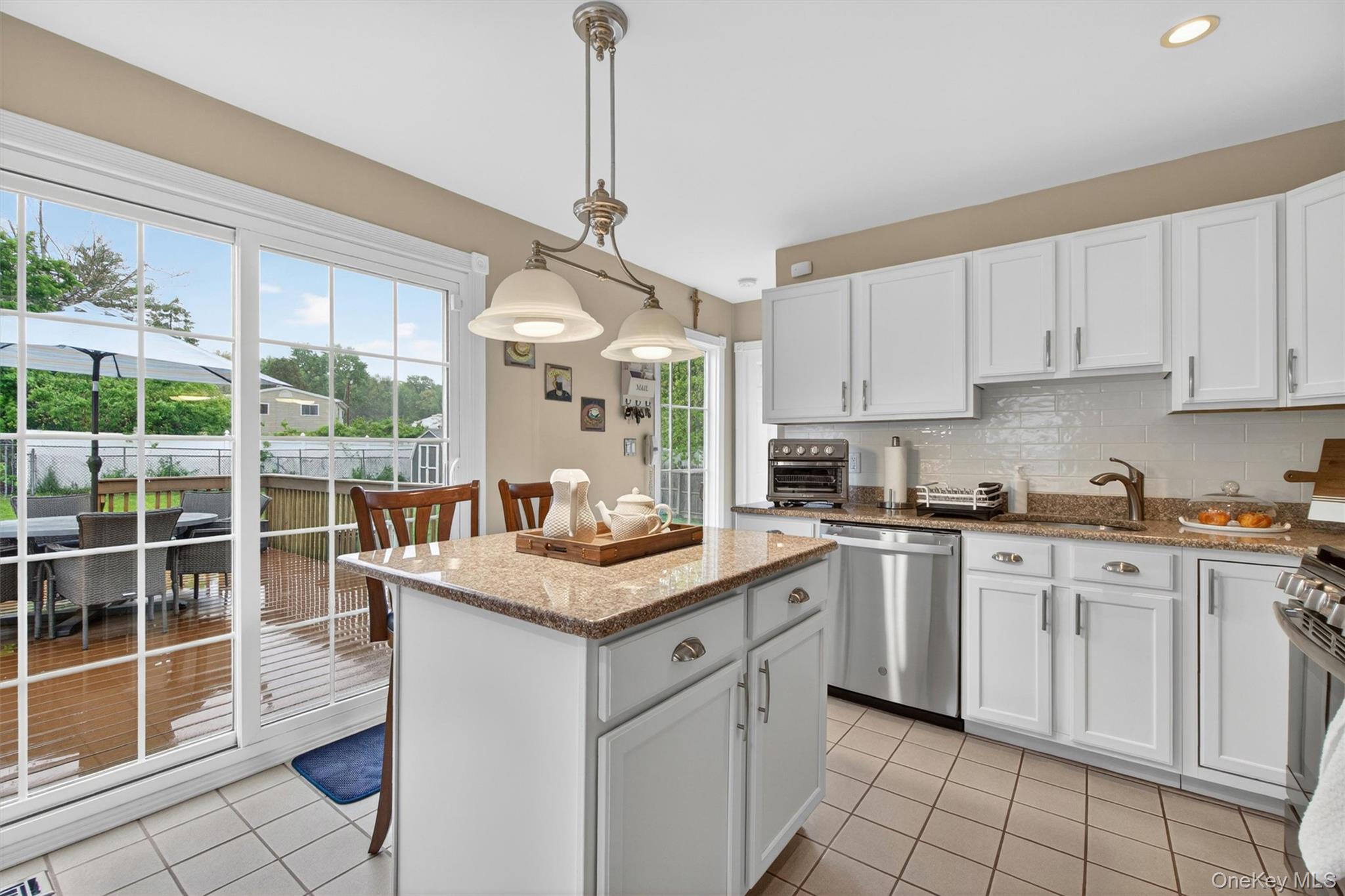 83 Riverview Drive Fishkill, NY 12524 - Photo 14 of 50