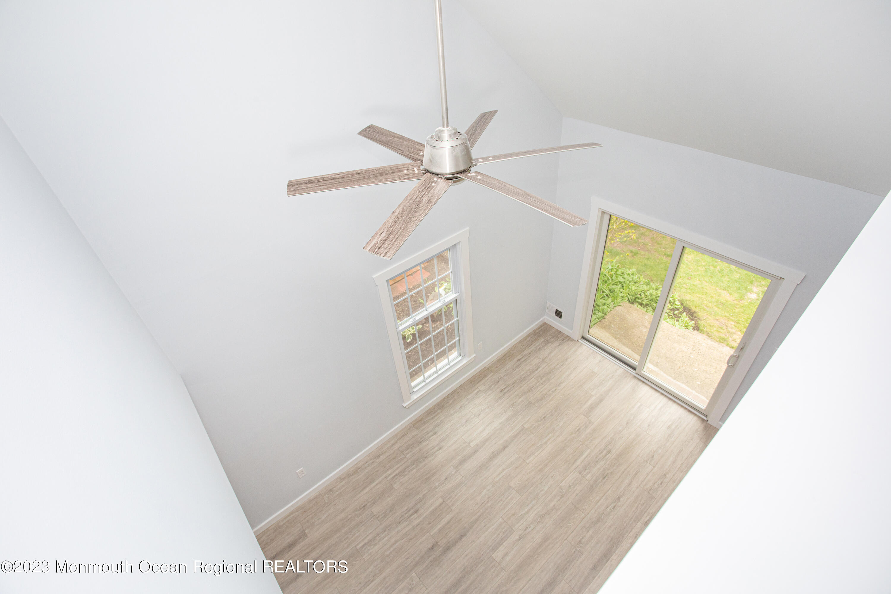 24 Wyckham Road Spring Lake Heights, NJ 07762 - Photo 14 of 28 16
