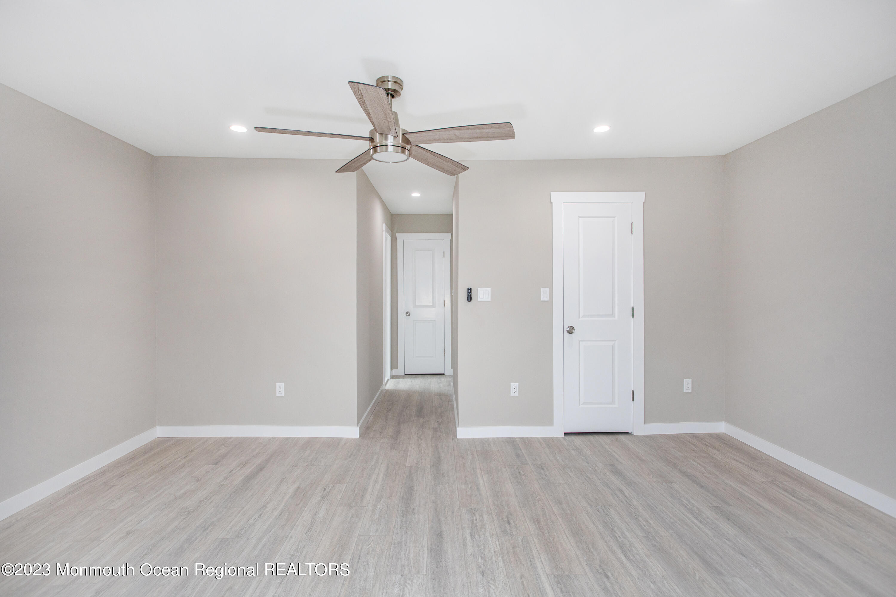 24 Wyckham Road Spring Lake Heights, NJ 07762 - Photo 16 of 28 18