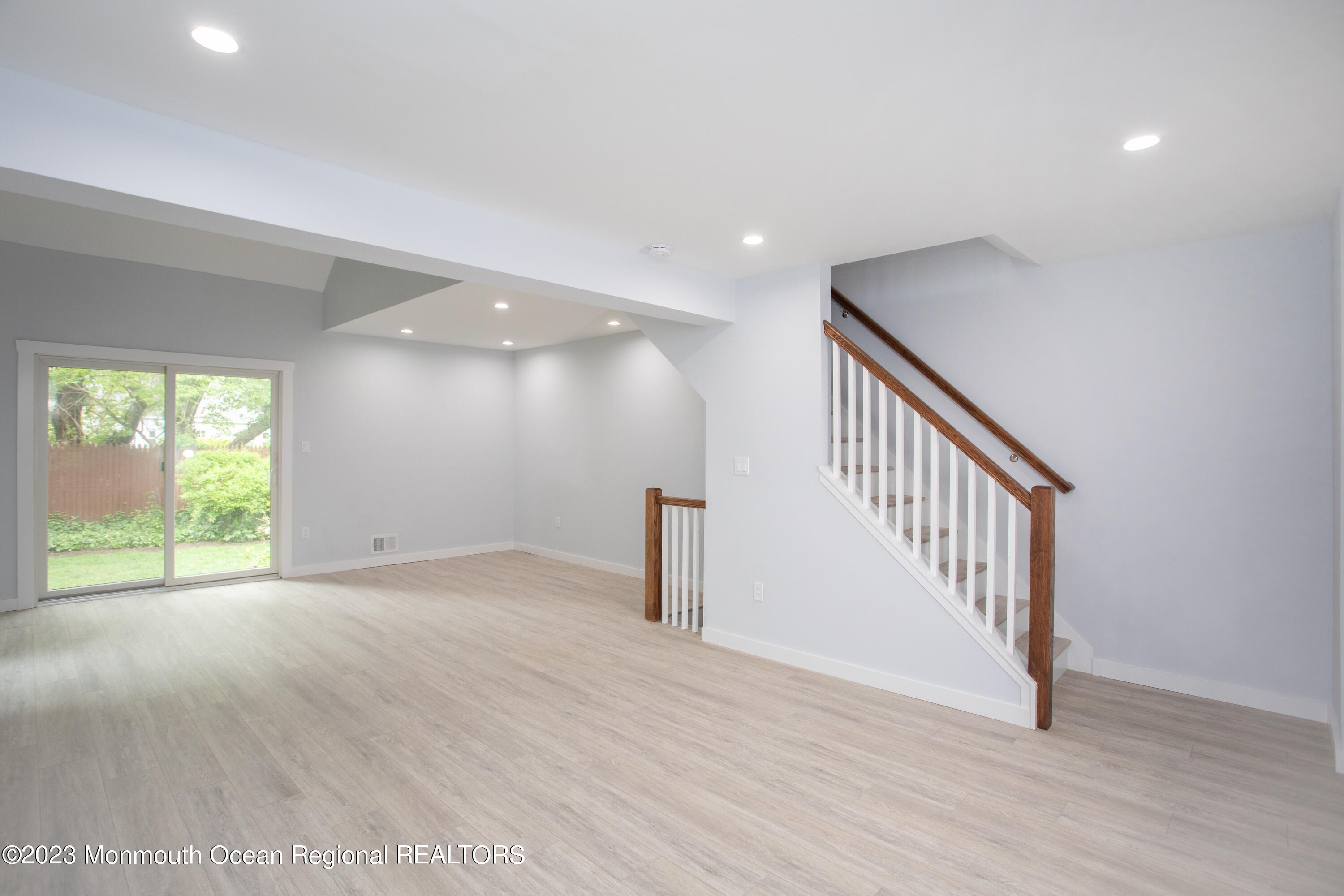 24 Wyckham Road Spring Lake Heights, NJ 07762 - Photo 10 of 28 12
