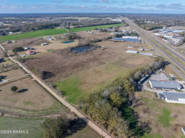 $9,900,000 | 4431 Northwest Evangeline Thruway, Carencro, LA 70520