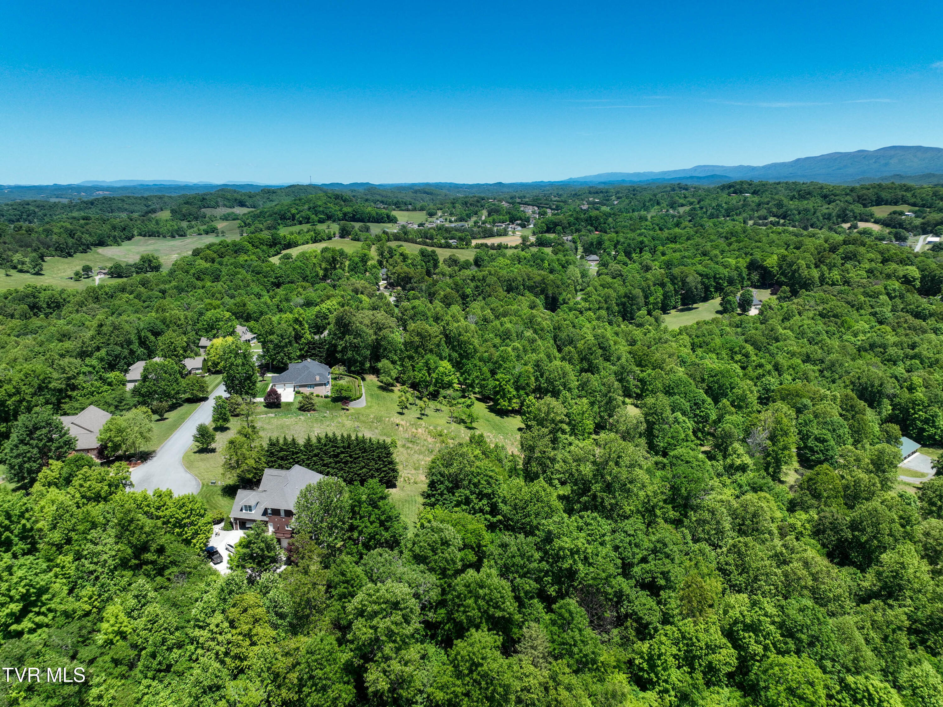 152 Allison Timbers Road, Unit 6 Piney Flats, TN 37686 - Photo 22 of 56 152 Alison Timbers Rd Drone AD-17