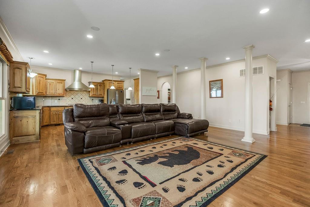 5318 Southwest McCulloch Road Plattsburg, MO 64477 - Photo 9 of 69 Gallery Image 9