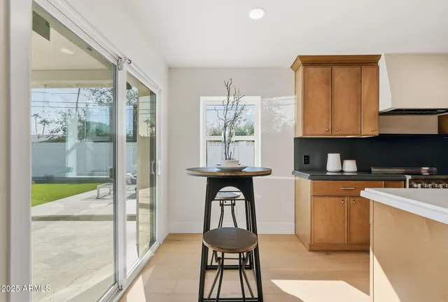 $1,299,990 | 3423 East Beryl Lane, Phoenix, AZ 85028