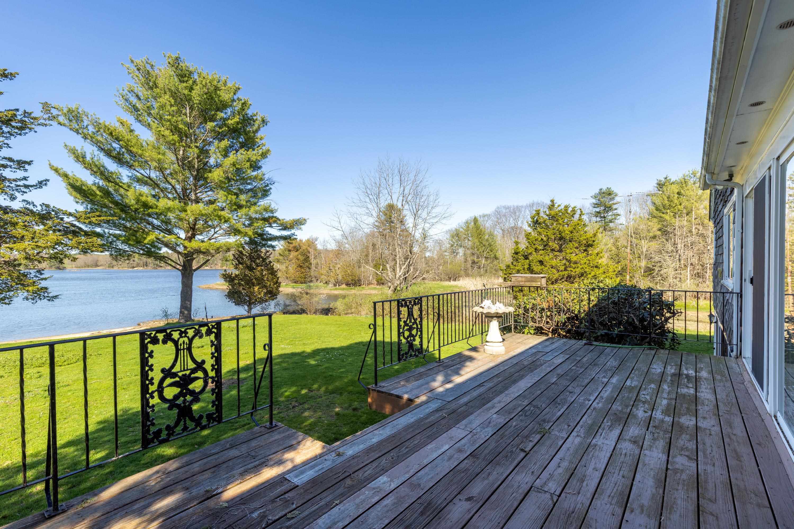 26 Mathes Cove Road Durham, NH 03824 - Photo 11 of 39
