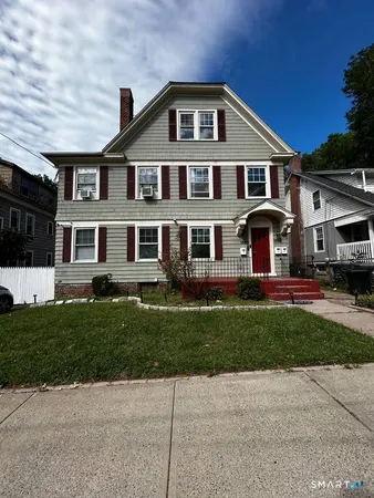 $2,300 | 1588 Ella T Grasso Boulevard, New Haven, CT 06511