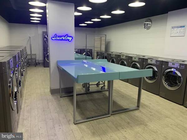 $169,000 | 1901 John F Kennedy Boulevard, Unit 810, Philadelphia, PA 19103