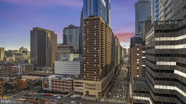 $169,000 | 1901 John F Kennedy Boulevard, Unit 810, Philadelphia, PA 19103