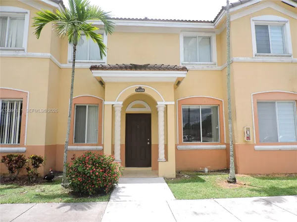 $2,100 | 1408 Southeast 26th Court, Unit 312, Homestead, FL 33035
